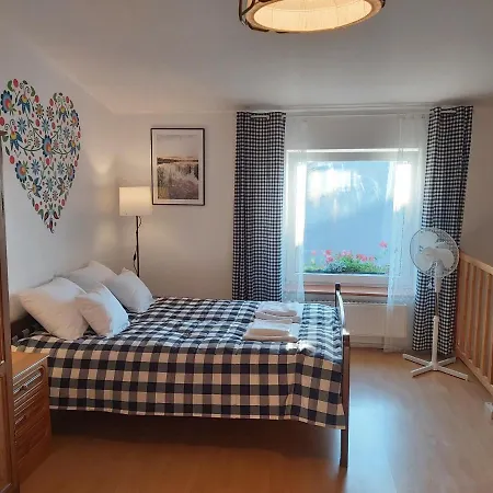 Podzamcze Homestay *