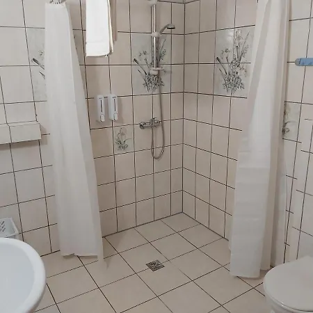 Podzamcze Homestay Stare Drawsko